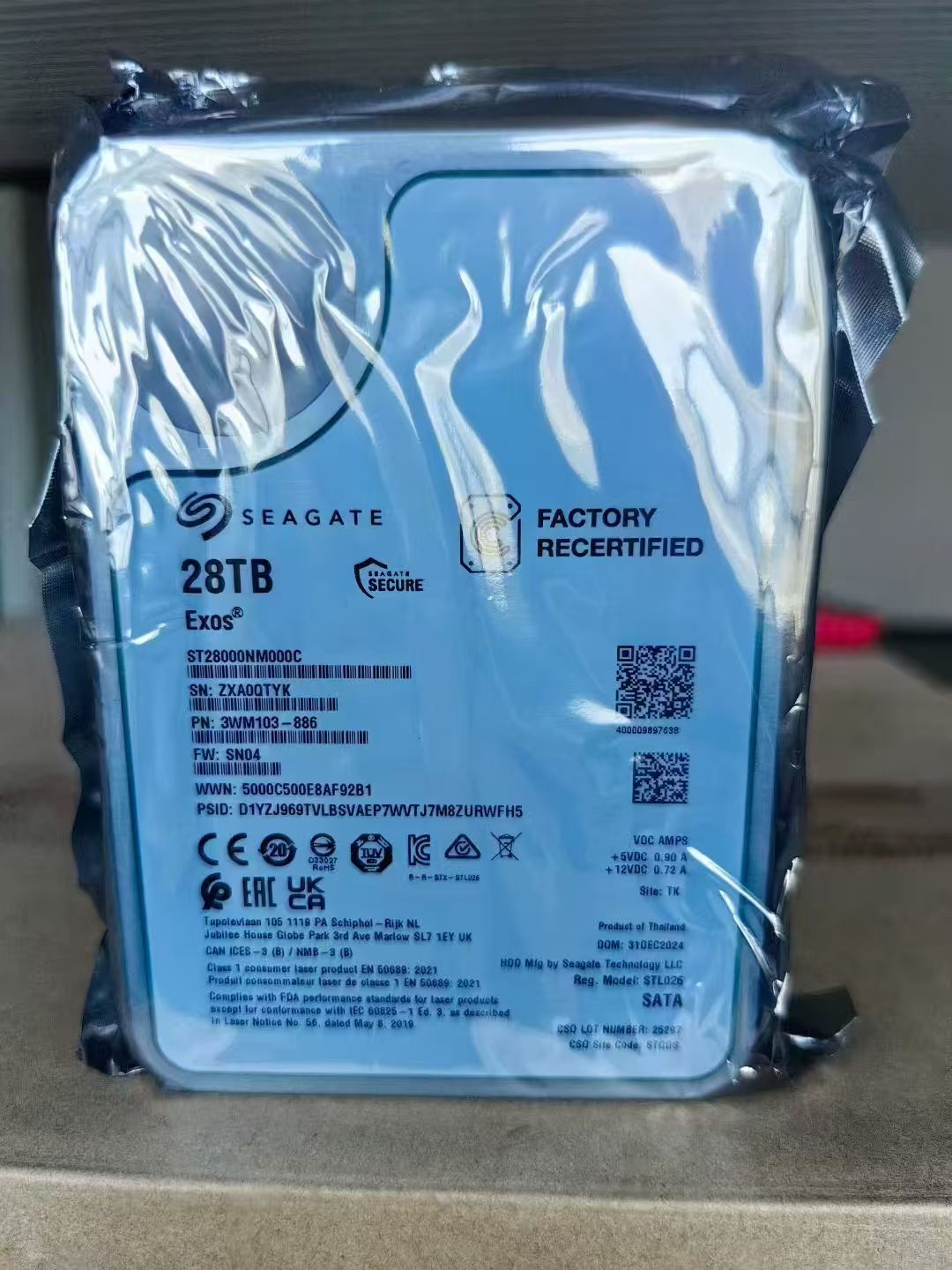 ST28000NM000C R盤(pán).jpg